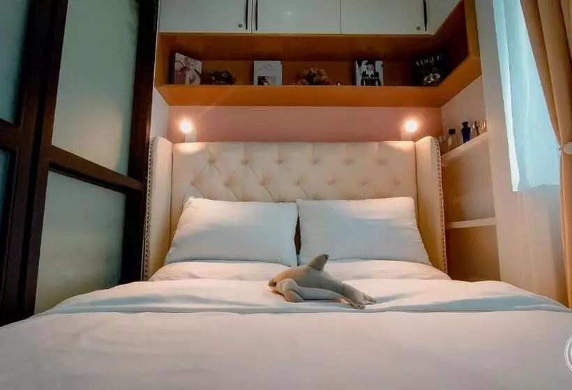 Hotelli Crissome Suite Azure North San Fernando Pampanga