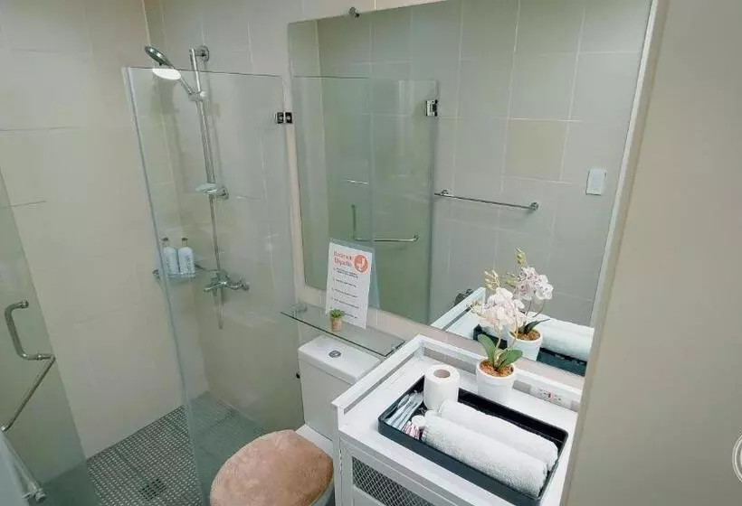 Hotelli Crissome Suite Azure North San Fernando Pampanga