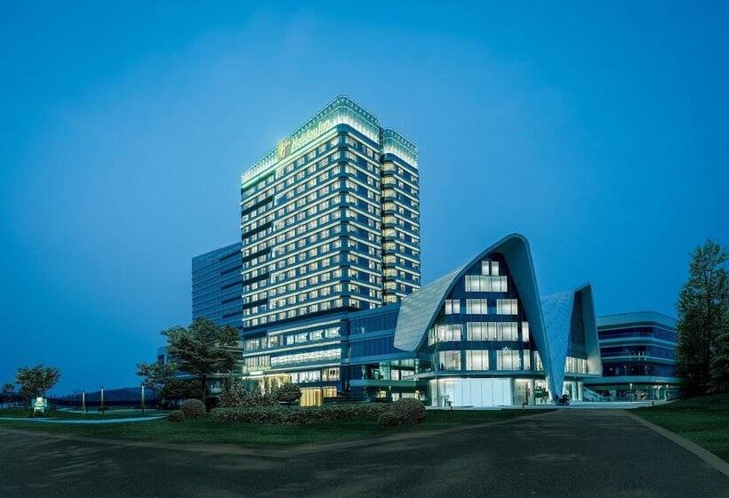 בית מלון כפרי Holiday Inn Chengdu East By Ihg