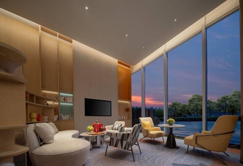 בית מלון כפרי Holiday Inn Chengdu East By Ihg