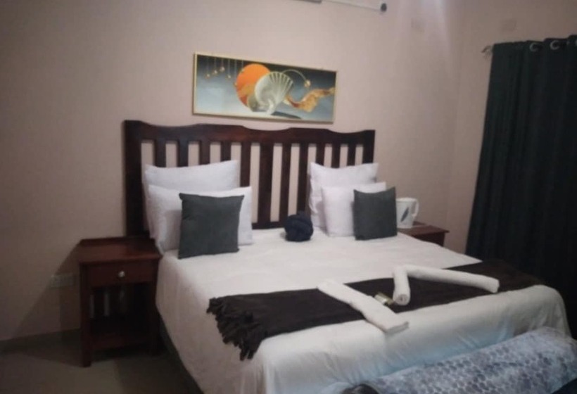 هتل Lulu Guest Lodge