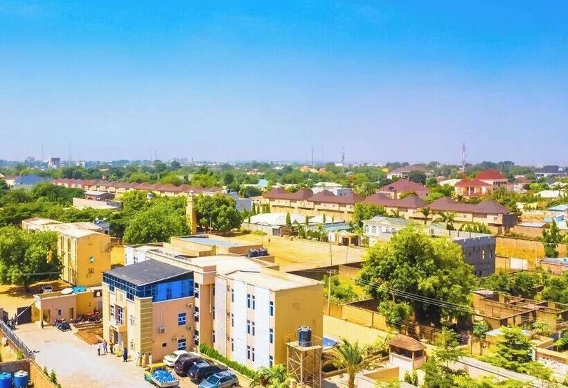 هتل Sarina Suites And Apartments Kano