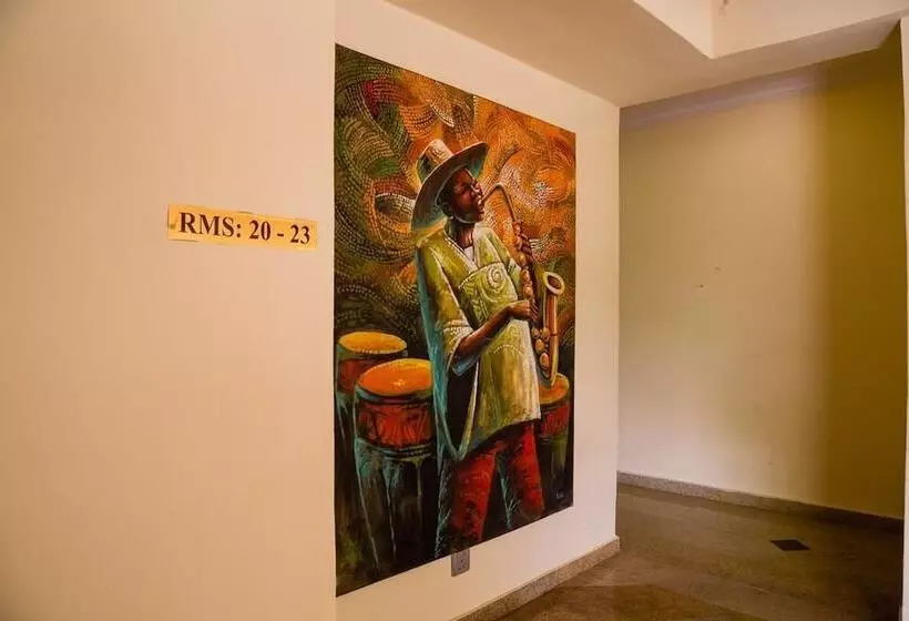 هتل Sarina Suites And Apartments Kano