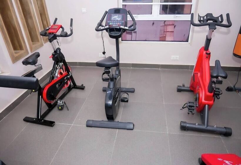 هتل Sarina Suites And Apartments Kano