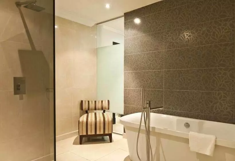 هتل Sarina Suites And Apartments Kano