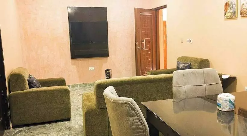 هتل Sarina Suites And Apartments Kano