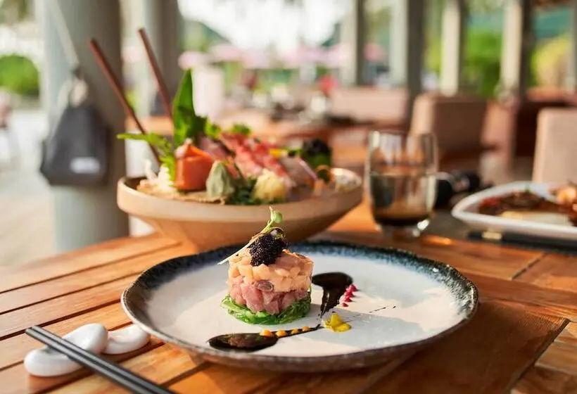 هتل Siyam World Maldives