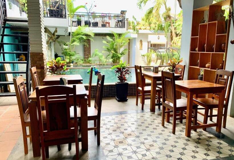 ホテル The Five Senses Boutique