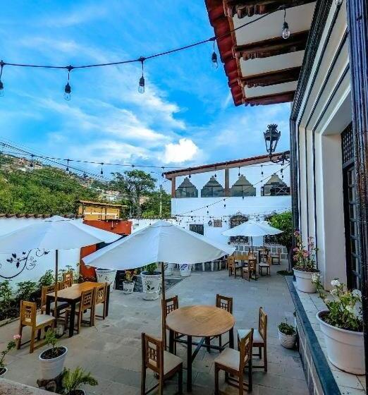 בית מלון כפרי Valdelirios