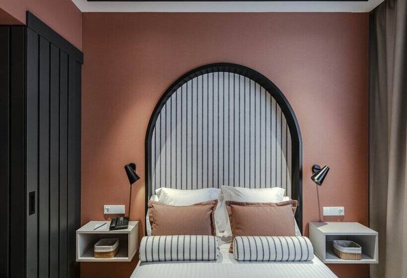 هتل Vincci Bonjardim