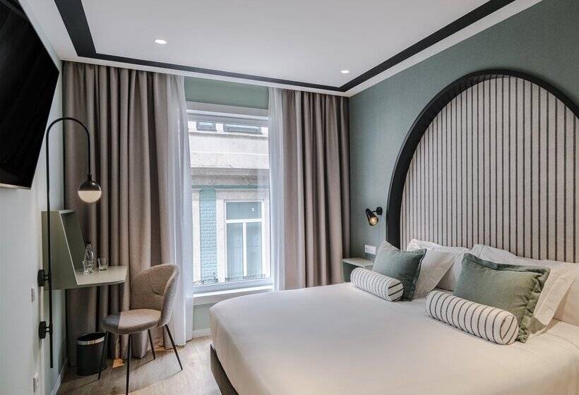 هتل Vincci Bonjardim