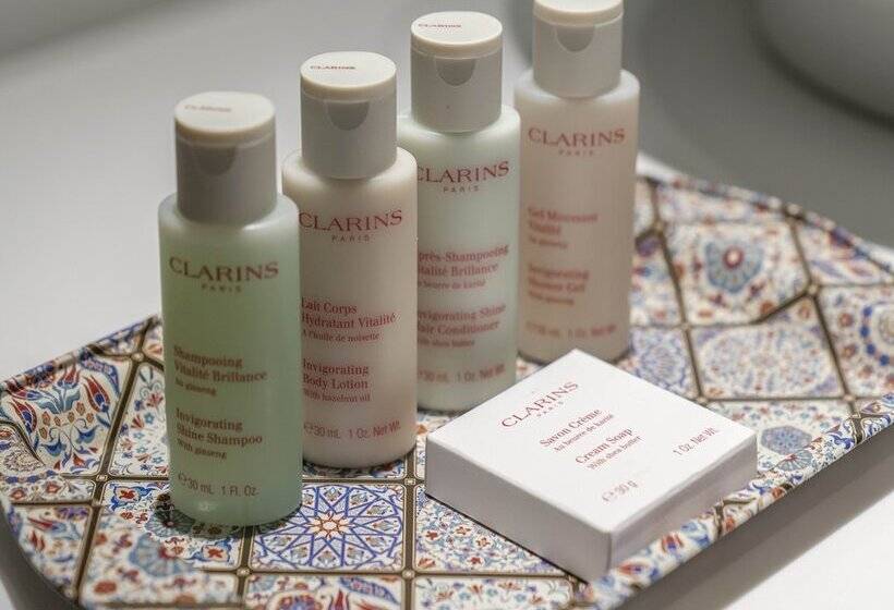 هتل Vincci Bonjardim