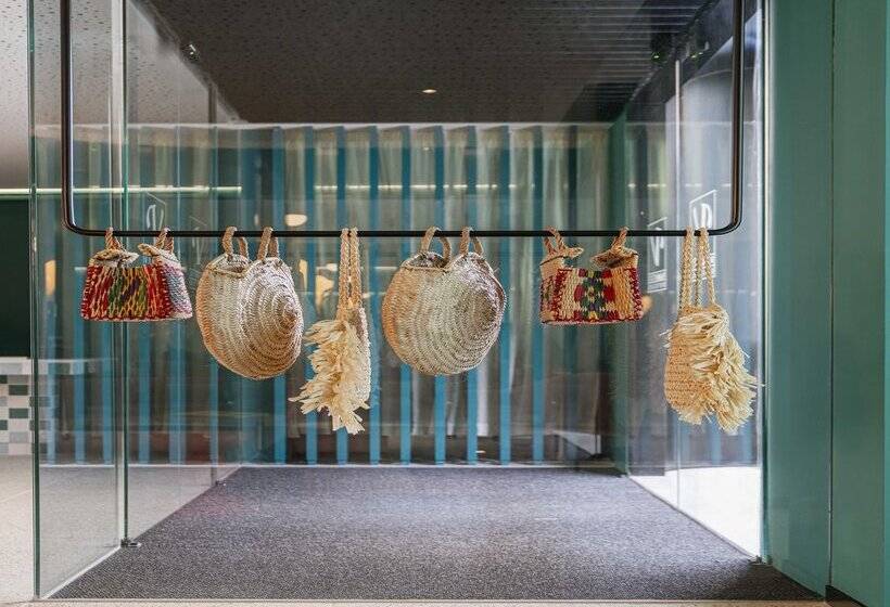 هتل Vincci Bonjardim