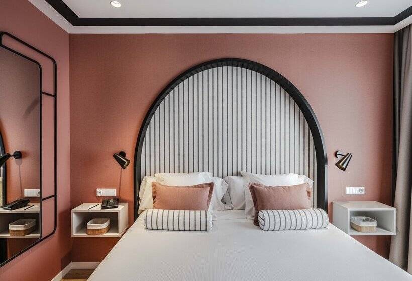 هتل Vincci Bonjardim