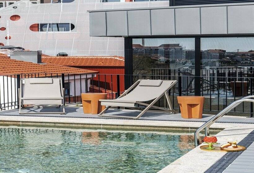 هتل Vincci Bonjardim