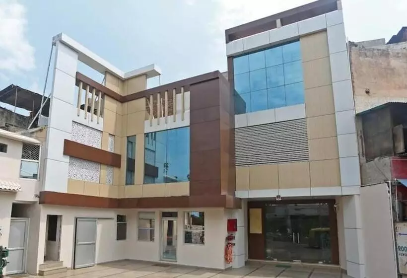 Pratap By Goyal Hoteliers