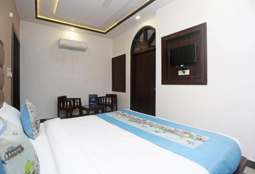 Pratap By Goyal Hoteliers