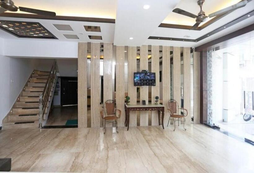 Pratap By Goyal Hoteliers