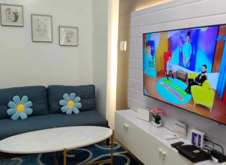 The Loop Towers By Vista Residence Jbj