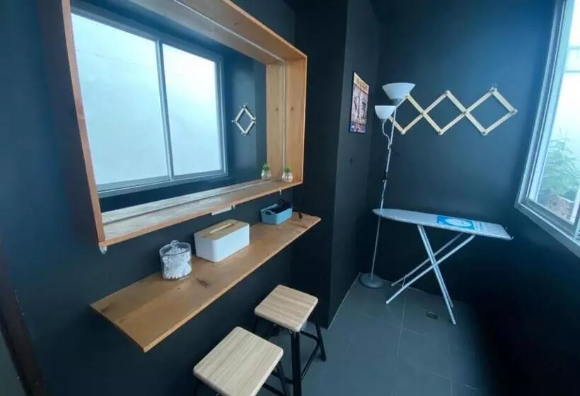 هاستل The Best One Chiang Mai