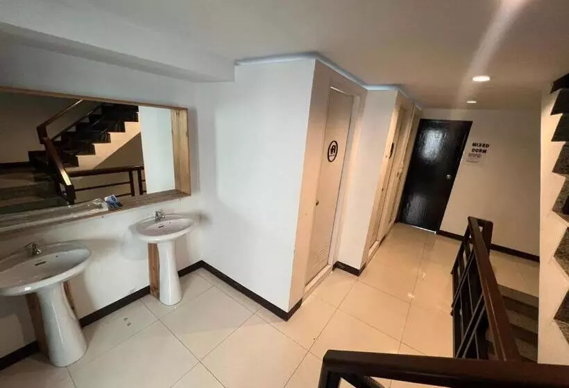 هاستل The Best One Chiang Mai