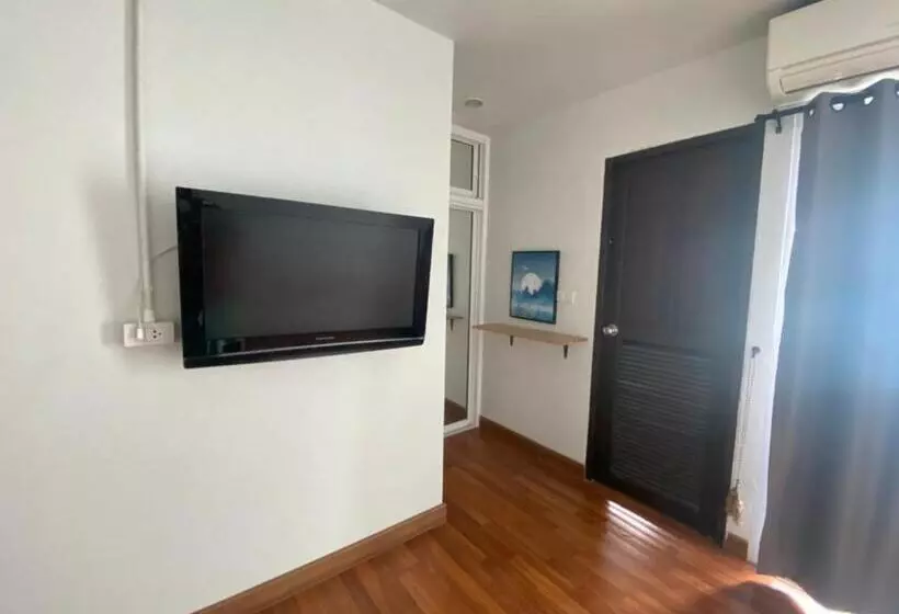 هاستل The Best One Chiang Mai