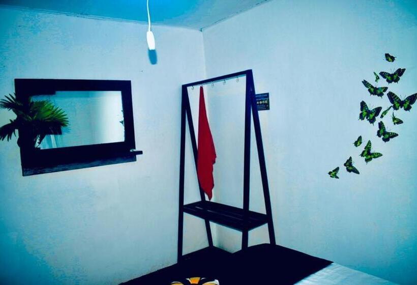 Aamiaismajoitus (B&B) Butterfly Guest Home And Rooms