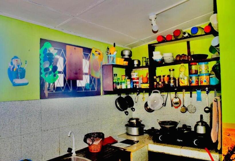 Aamiaismajoitus (B&B) Butterfly Guest Home And Rooms