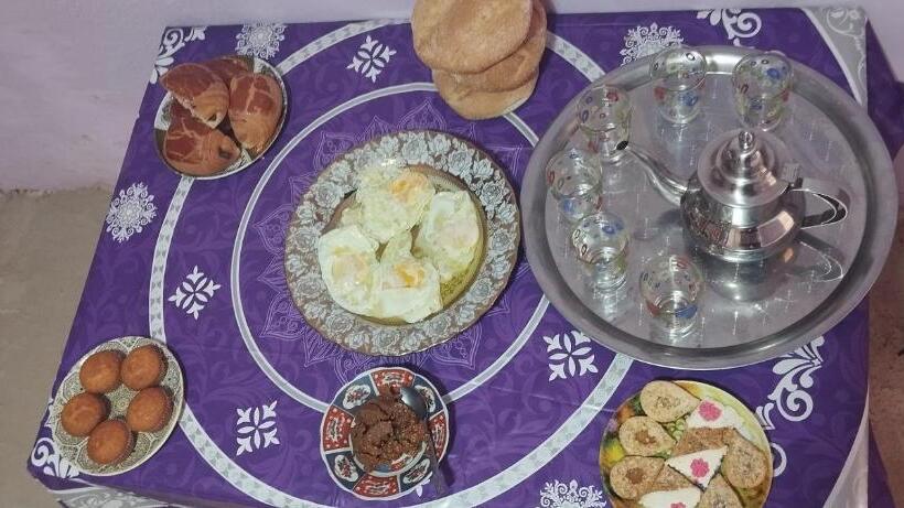 مبيت وإفطار Ketama Canabis