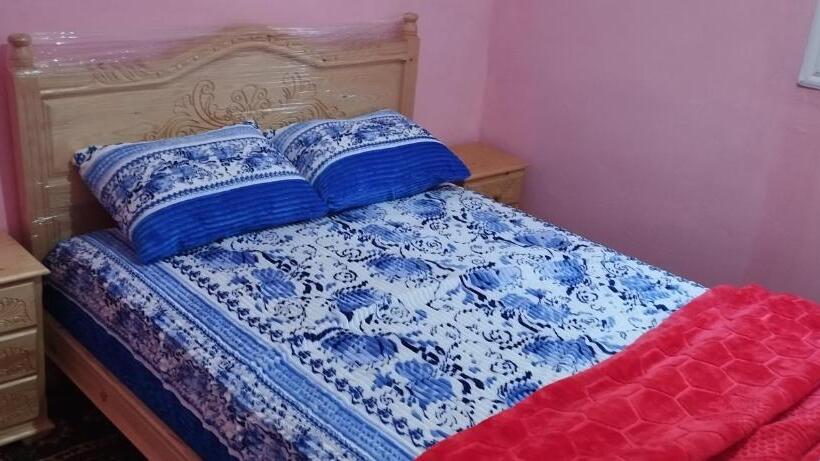 مبيت وإفطار Ketama Canabis