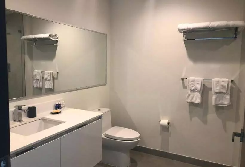 Costa Hollywood Beach Studios