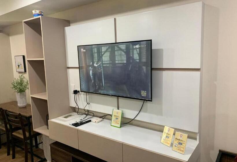 Feels Like Home Condos Abreeza Place Tower 1 & 2