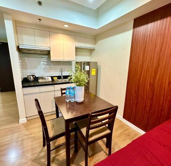 Feels Like Home Condos Abreeza Place Tower 1 & 2