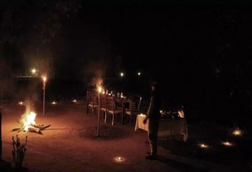 Hotelli Atulya Kanchi Camp Bandhavgarh
