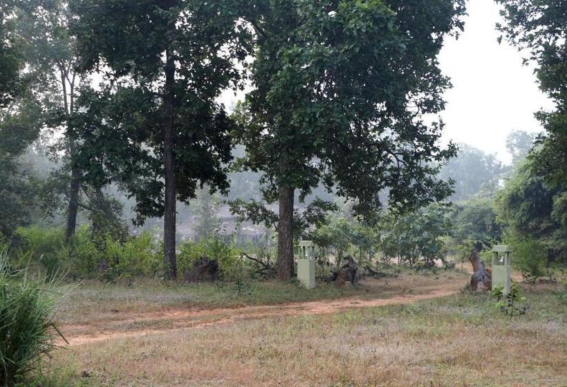 בית מלון כפרי Atulya Kanchi Camp Bandhavgarh