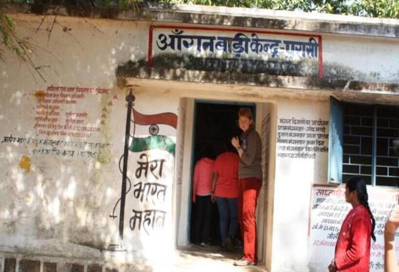 בית מלון כפרי Atulya Kanchi Camp Bandhavgarh