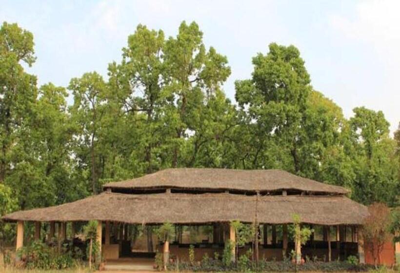 בית מלון כפרי Atulya Kanchi Camp Bandhavgarh