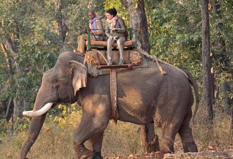 בית מלון כפרי Atulya Kanchi Camp Bandhavgarh