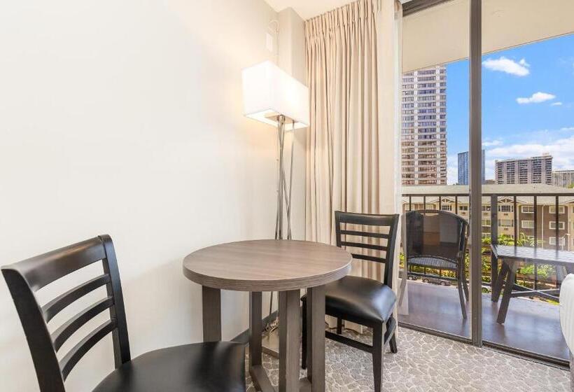 酒店 Castle At Palms At Waikīkī