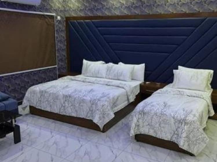 هتل Defence Orchard Dha Karachi