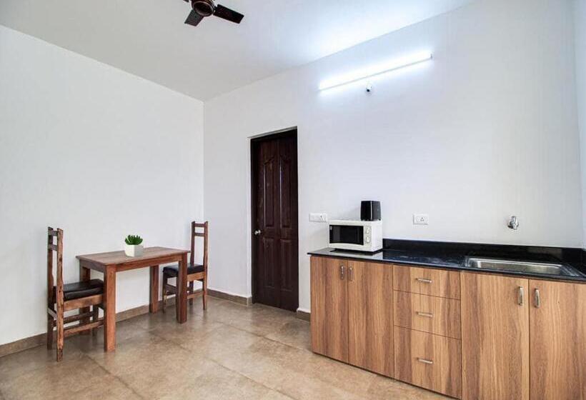 Отель Grand Royale Suites Benaulin Goa