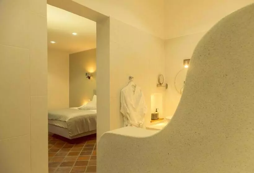 Hotelli Kili Seasons