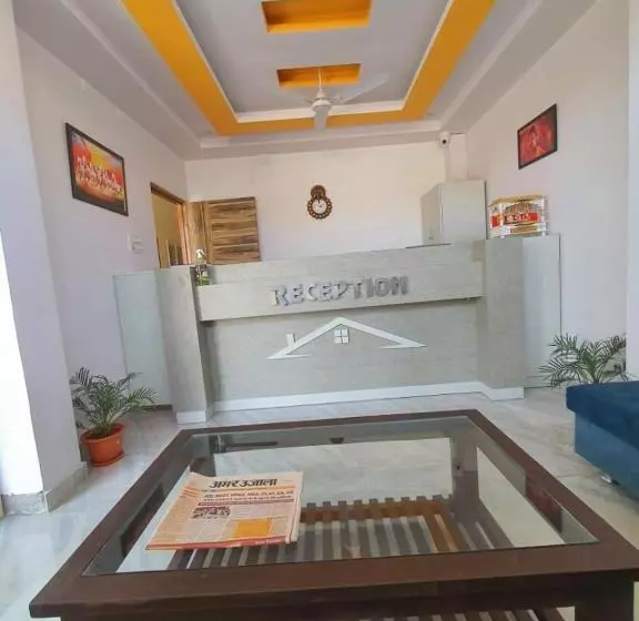 ホテル Mahadeva Homes Guest House