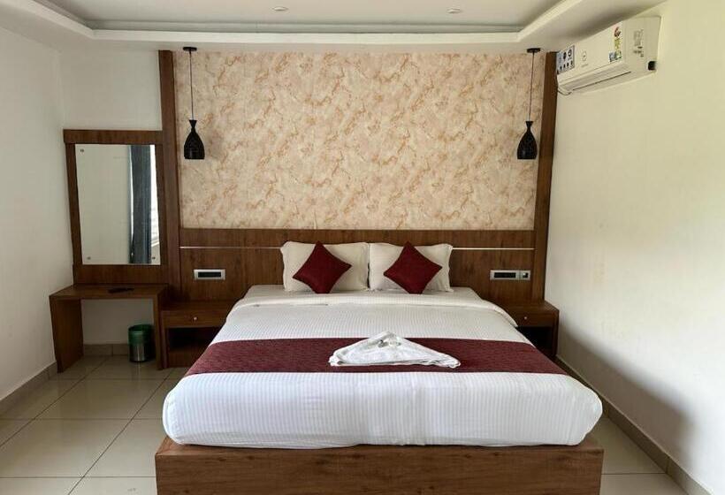 Memmsta Hotels Munnar