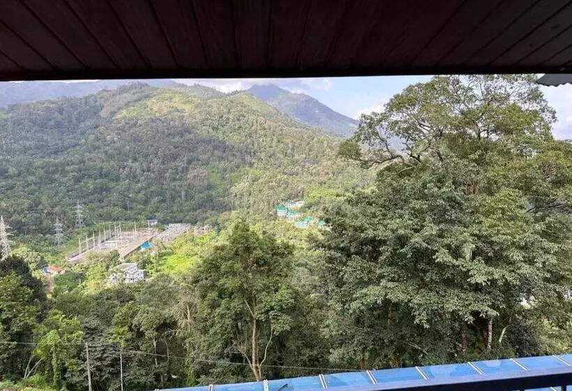 Memmsta Hotels Munnar