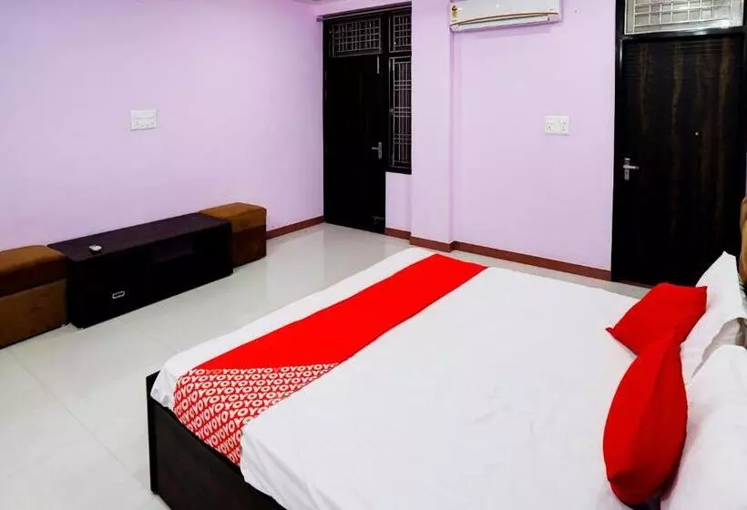 ホテル Oyo Flagship Kanpur City House