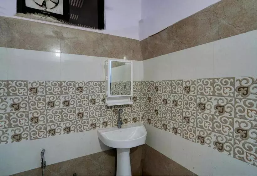 ホテル Oyo Flagship Kanpur City House