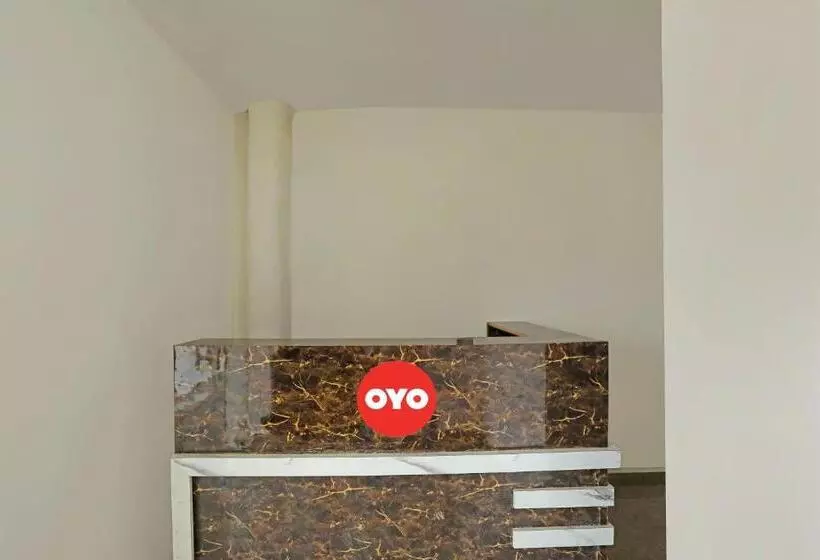 ホテル Oyo Flagship Townhome Inn