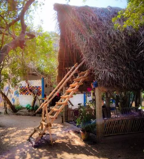 ホテル Shanthi Garden