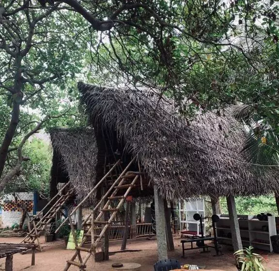 ホテル Shanthi Garden